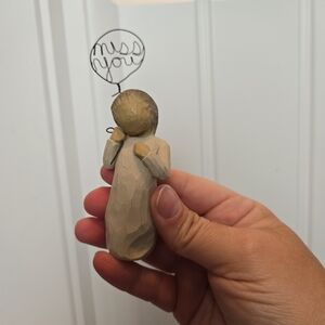 Willow Tree 'Miss You' Tan and Cream Sculpture
